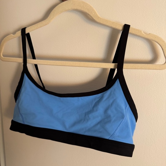 ATHLETA blue & black square neck sports bra - Picture 5 of 7